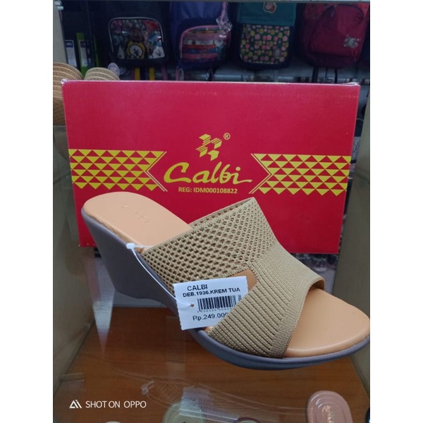 SANDAL WEDGES CALBI ORIGINAL DEB 1936 ukuran 36-40 dijamin ori 100% calbi.