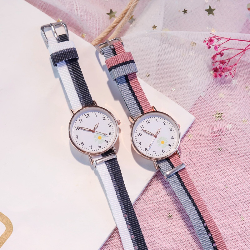 Jam Tangan Analog Wanita Gaya Korea Strap Canvas Warna-Warni Dial Bulat Motif Bunga Daisy