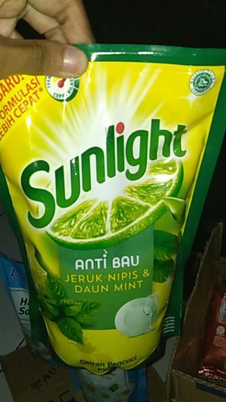 Sunlight Pencuci Piring Mint Anti Bau 780ml