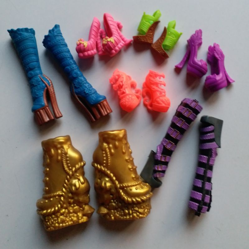 Monster high shoes Preloved original