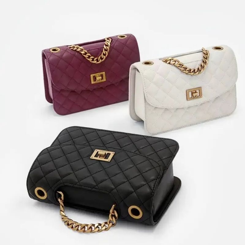 8.8 SALE | CK Quilted Turn-Lock Clutch