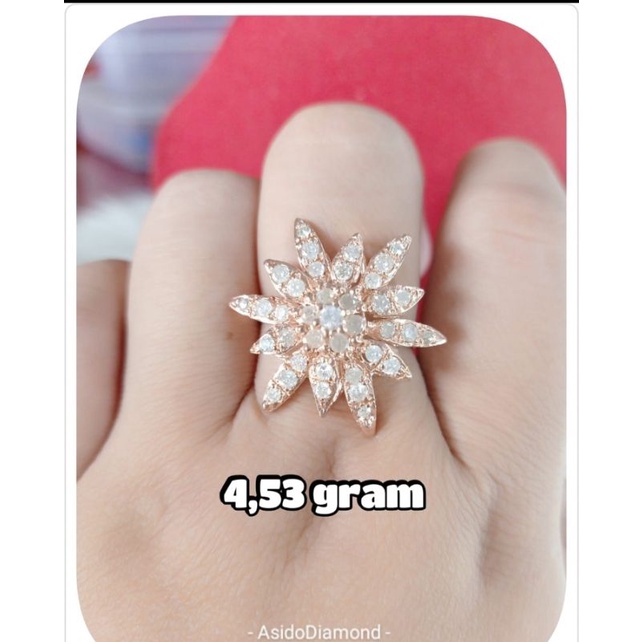 Berlian medan cincin bintang laut.