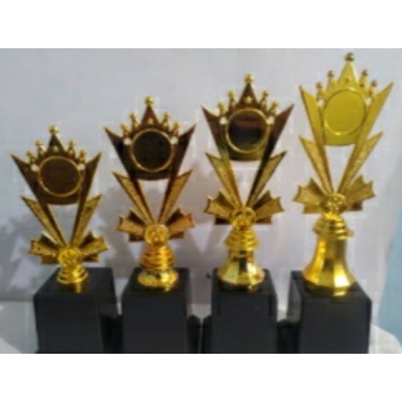 Piala 1 Set 4 Piala PIALA PLASTIK JUARA 1-4