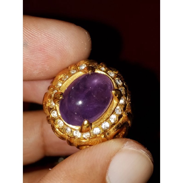 Kecubungnya pengasih