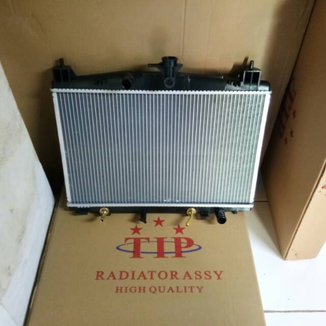 Radiator mazda 2 matic