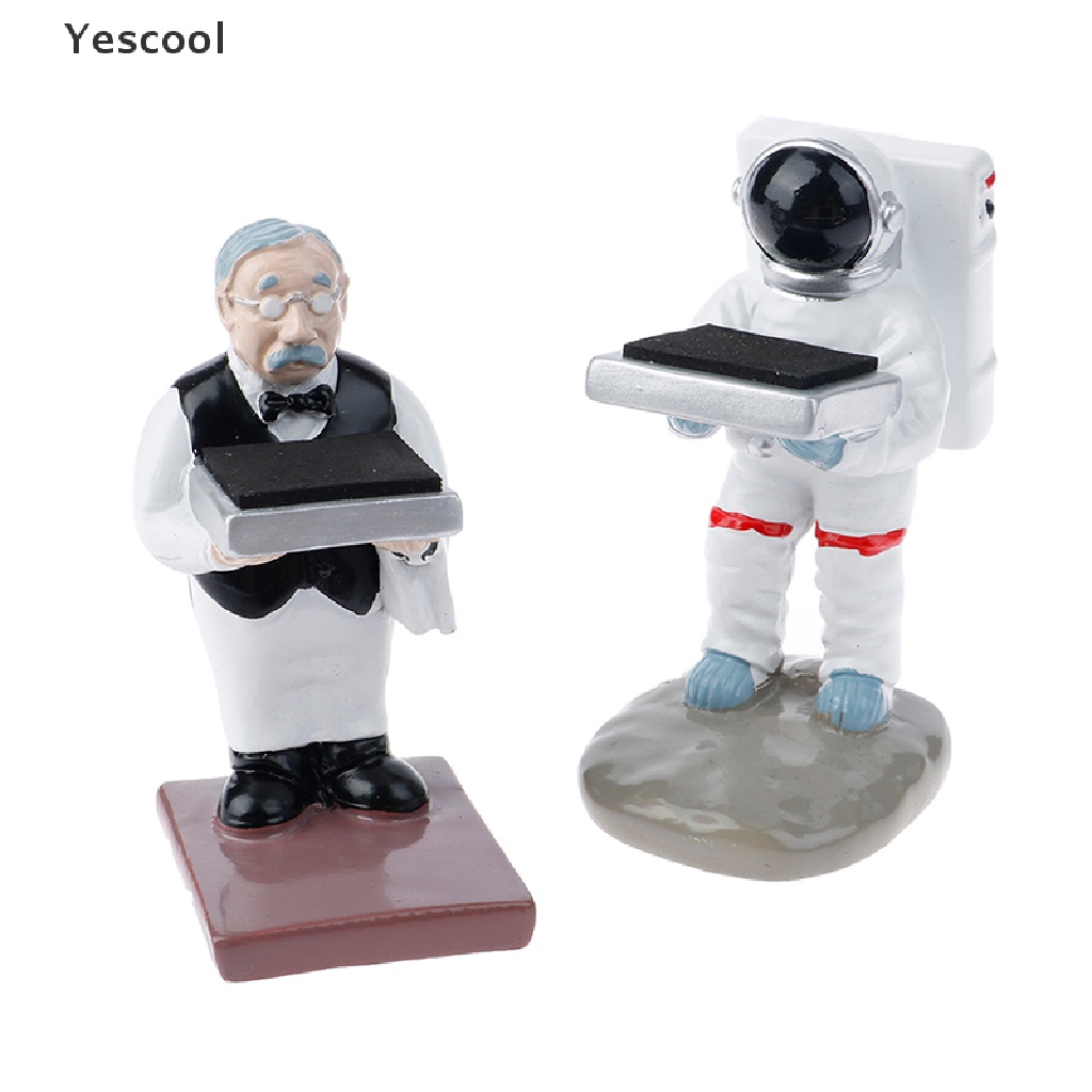 Yes Kotak Display Jam Tangan Bentuk Astronot Bahan Resin