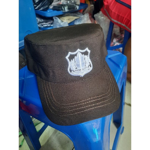 Topi komando satpam