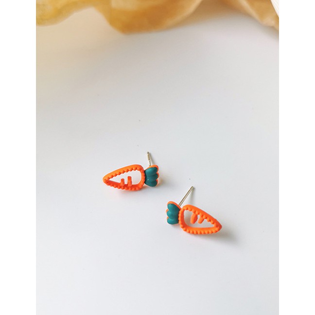 LRC Anting tusuk Fashion Orange Carrot Contrast Cutout Stud Earrings K08236