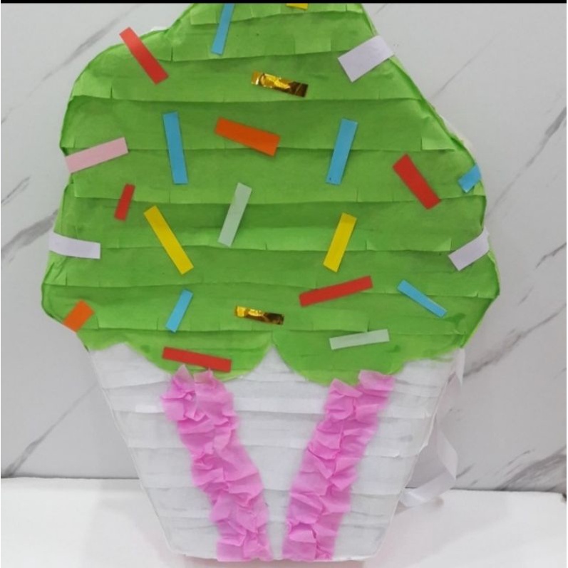 

Pinata cupcake/pinata ulangtahun/pinata custom/pinata kue
