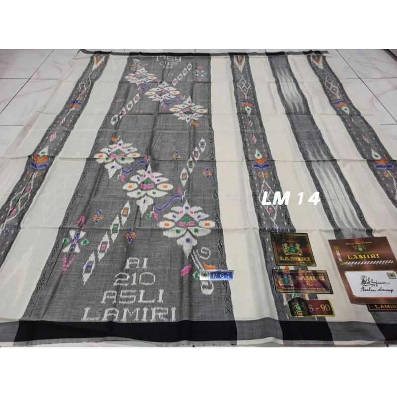 Lamiri kosongan. Sutra 50%