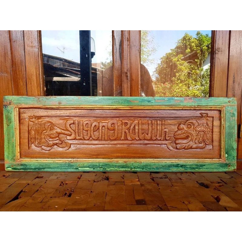 pajangan Dinding Kayu Ukiran Wayang