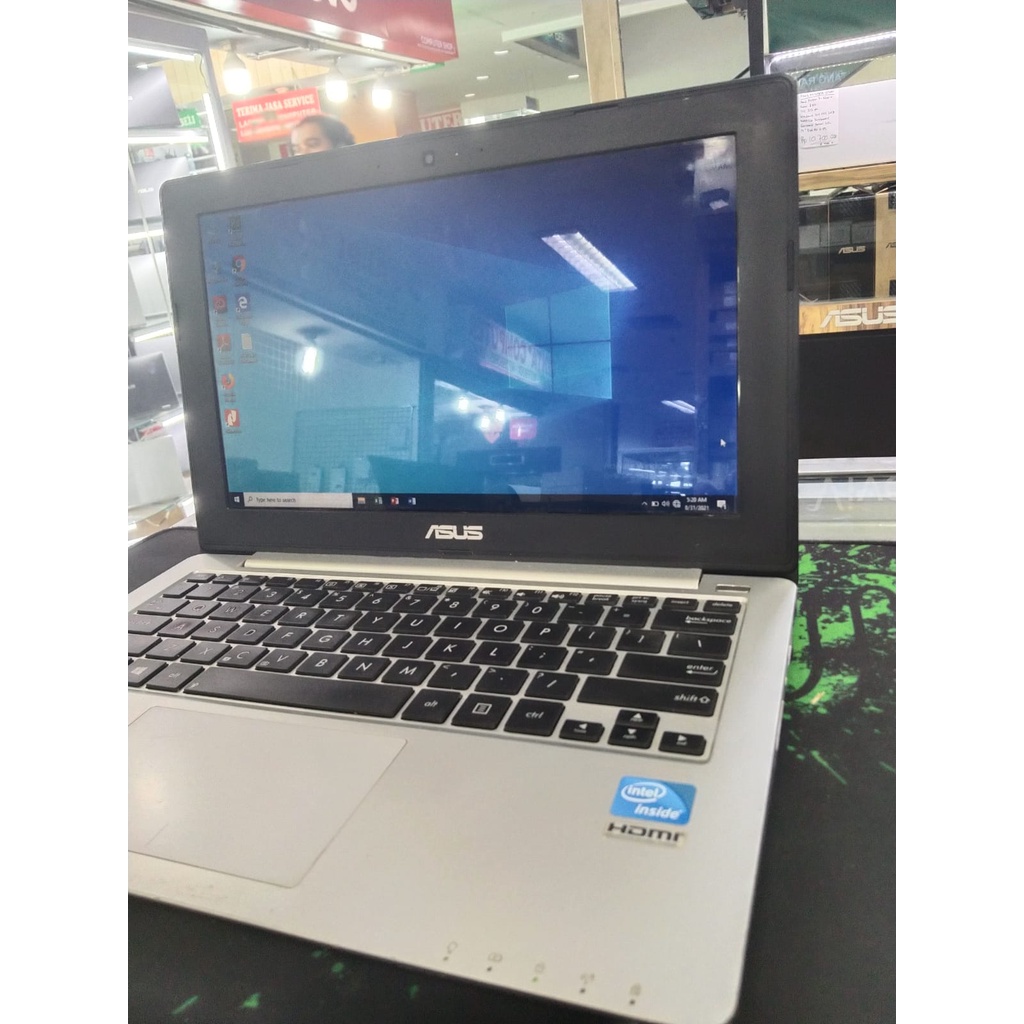 Laptop Leptop Second Seken Asus x201 intel inside celeron Ram 4gb 4 gb hdd 320 12 inci Termurah