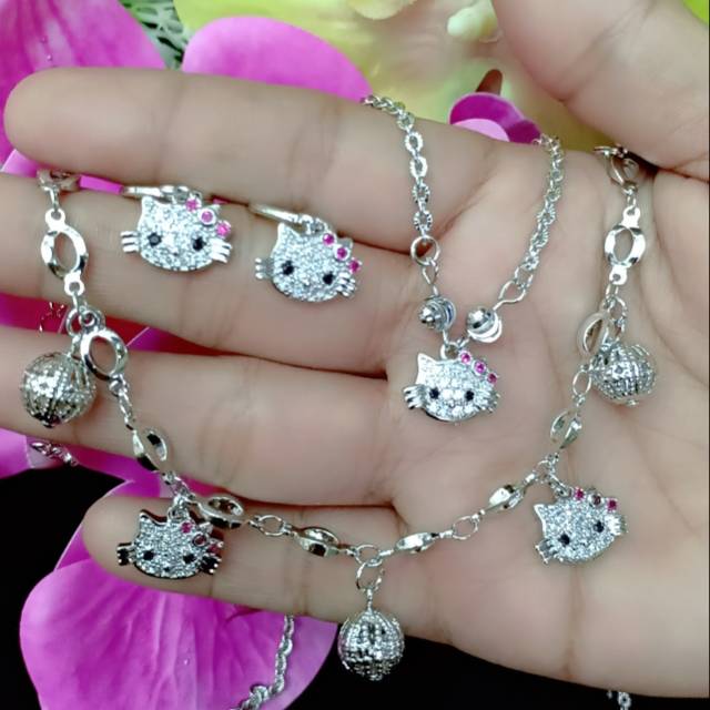 Xuping set kitty dewasa lapis emas