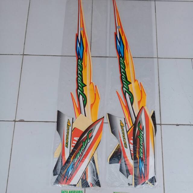 striping jupiter z std 2005 hitam orange