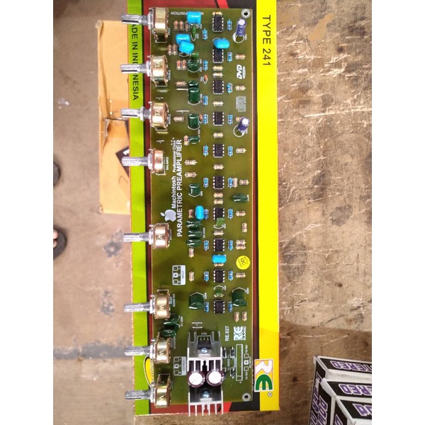 Kit parametrik stereo tone control ( 241 )