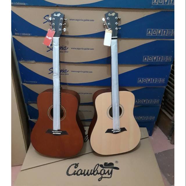 Gitar akustik Cowboy