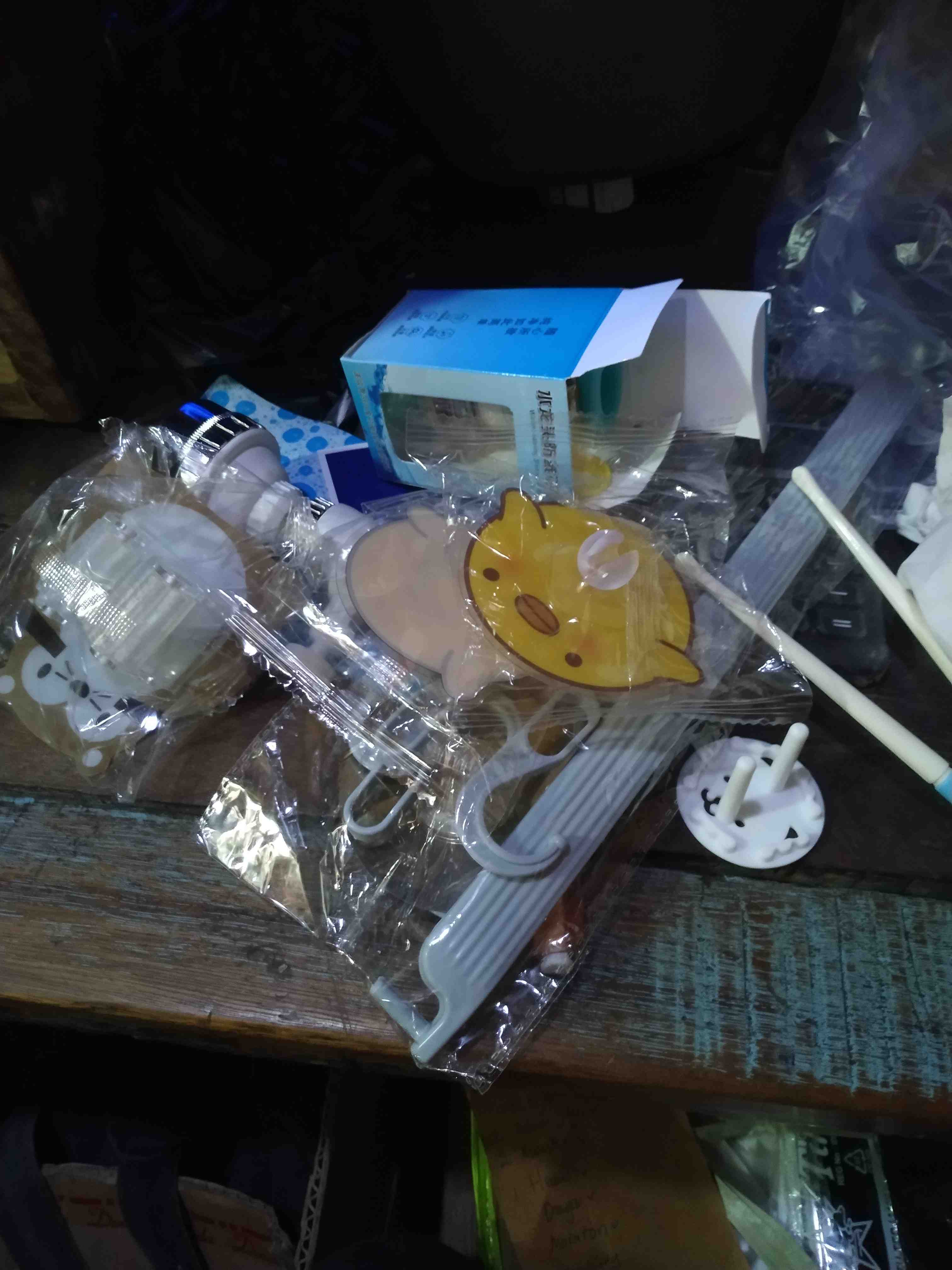 Hh047 Gantungan 6 Hooks Hanger Dapur Kamar Mandi Bebas Paku Stiker Pvc