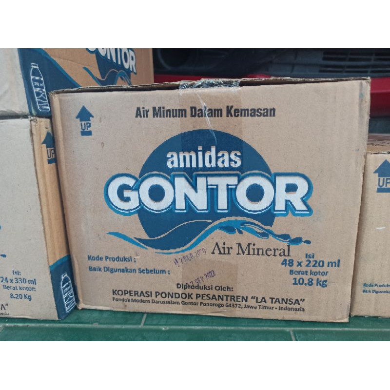 AIR MINERAL DARUSSALAM AMIDAS GONTOR 220ML