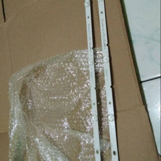 Lampu Led backligth tv 3v 5 kancing alumunium alternatif LG 32LF520A panjang 60cm