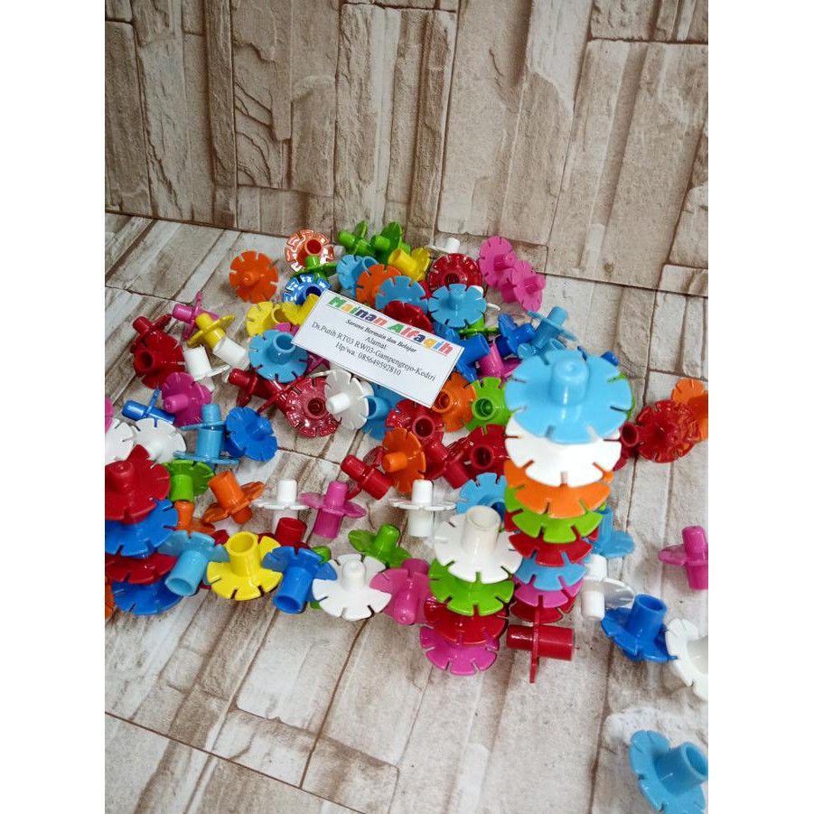 Mainan Edukasi Anak- Meronce Lego Bombik Tangkai