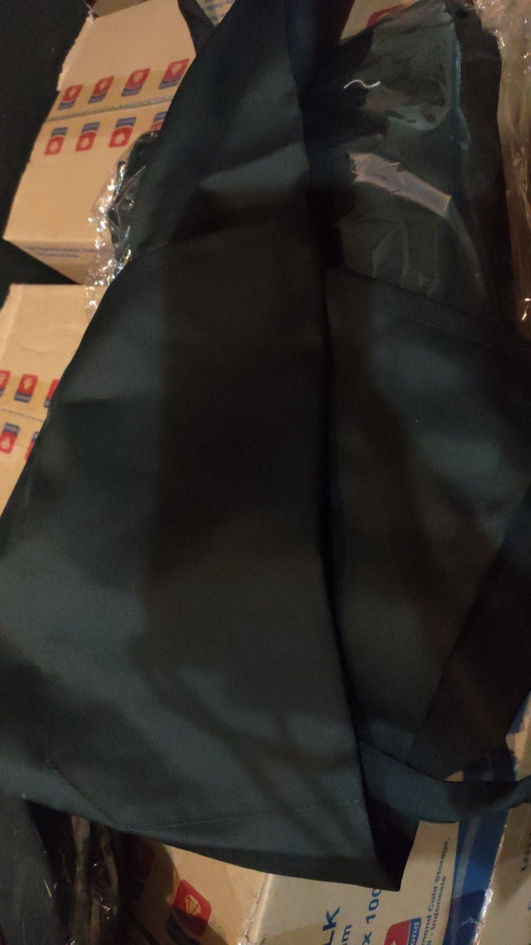 Apron Warna Hitam Polos Katun Drill