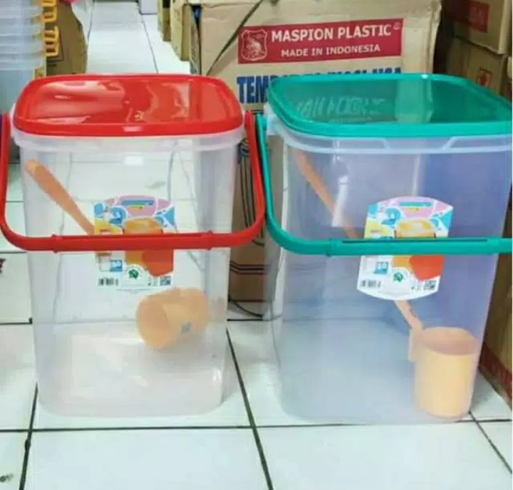 Aquarium Es Buah / Es Kelapa 30 Liter+ Gayung Green Life. Best Seller Product !!!