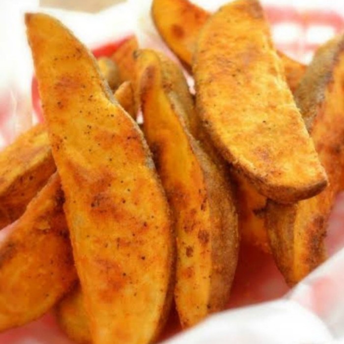 

Kentang wedges premium kentang goreng spicy