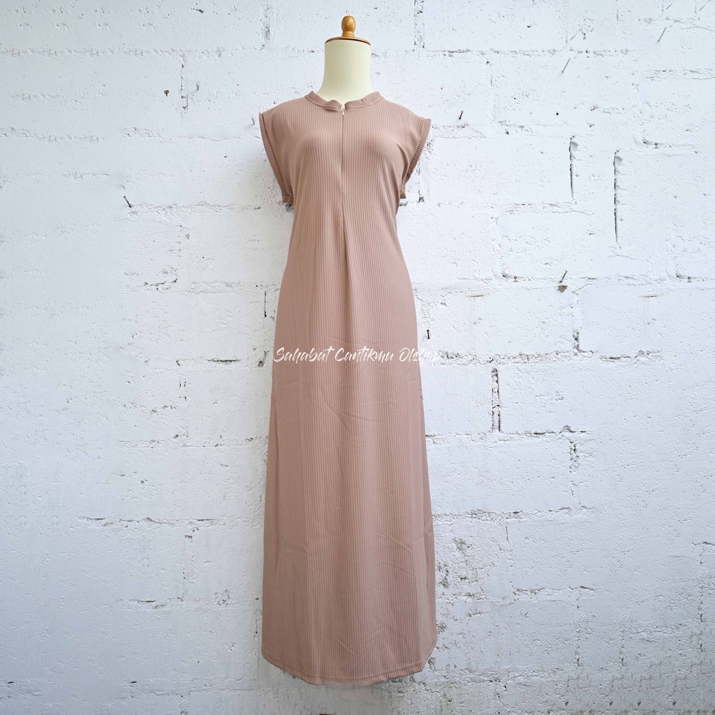 Inner Dalaman Gamis Rajut Aster Tanpa Lengan Original By Aquila