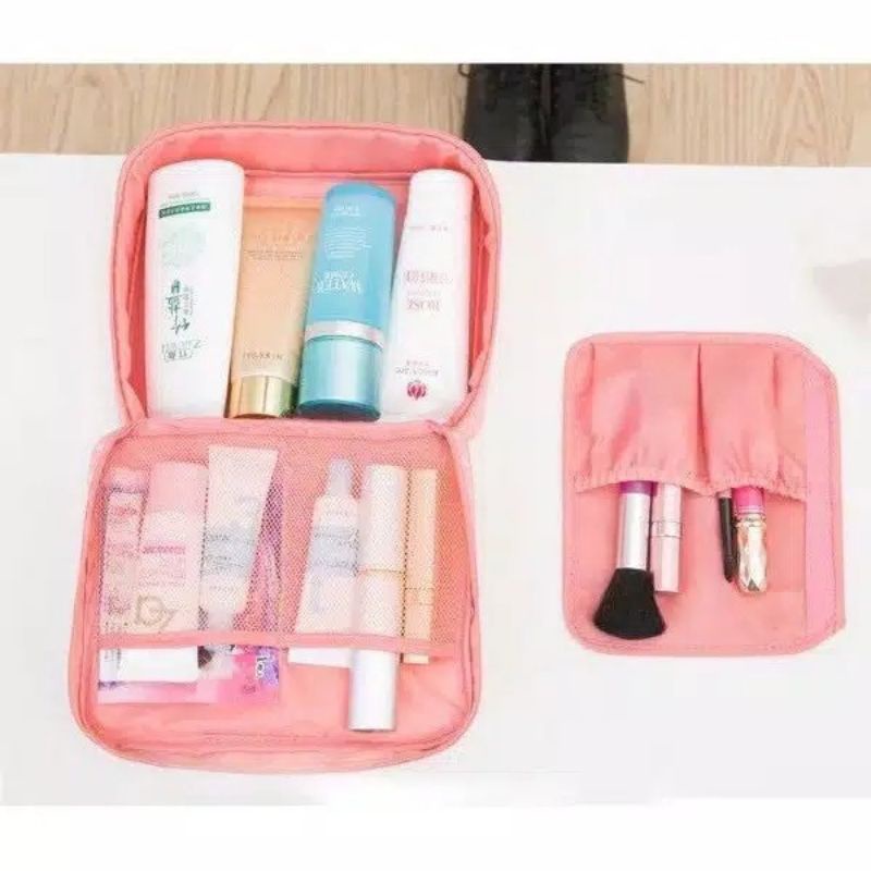 Tas Kosmetik Travel Portabel Serbaguna / Traveling Organizer Multifungsi