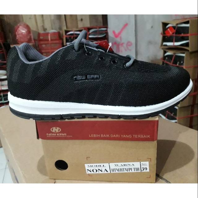 Sepatu wanita sekolah NONA hitam hitam putih