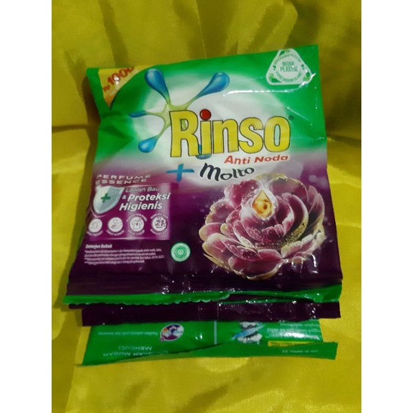 Rinso Molto Perfume Essence Renceng 6 Sachet