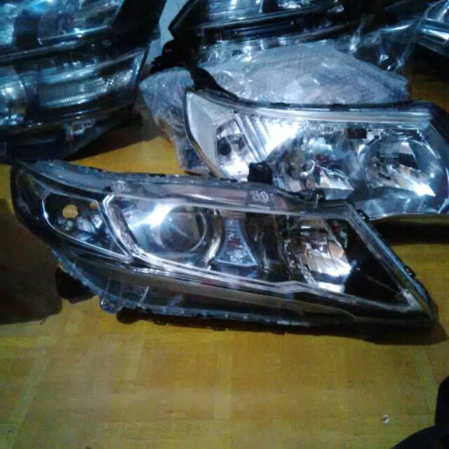 Headlamp Honda Odyssey 2012