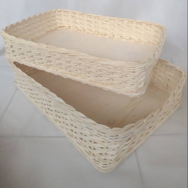 Keranjang rotan kotak keranjang anyaman rotan Shopee Keranjang rotan kotak keranjang anyaman rotan Shopee