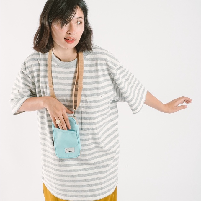 Evroa Polka Sling Phone - Aqua Blue