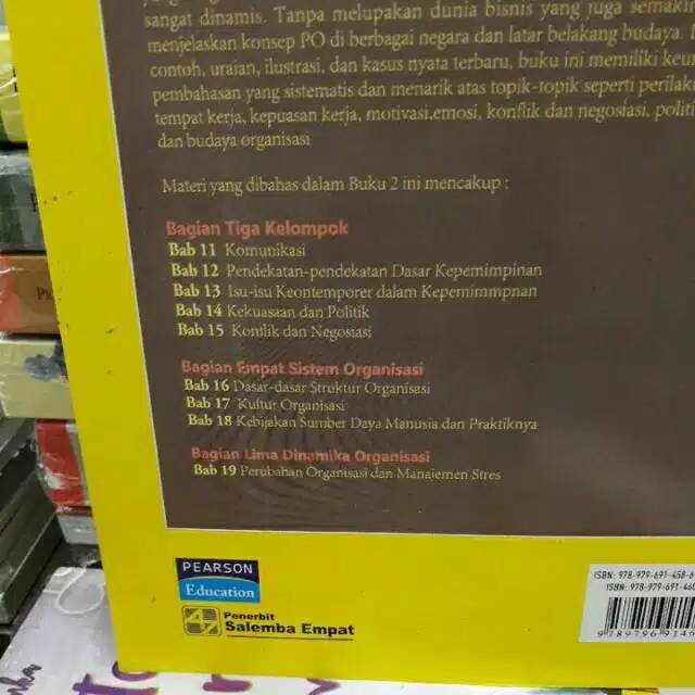 Jual Cepat Buku Perilaku Organisasi Stephen Robbins Timothy Judge Edisi 12 Buku 2 Shopee Indonesia