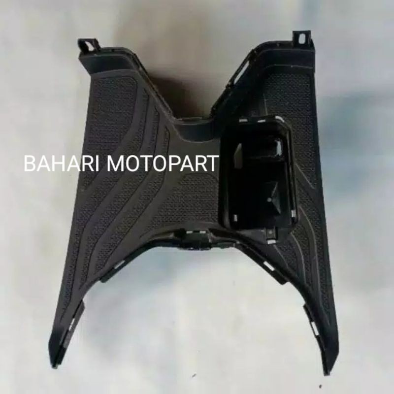 Dasbor injekan kaki atau bordes alas kaki  Honda Vario 125 Led new Vario 150 Led New  2018 2020 ori