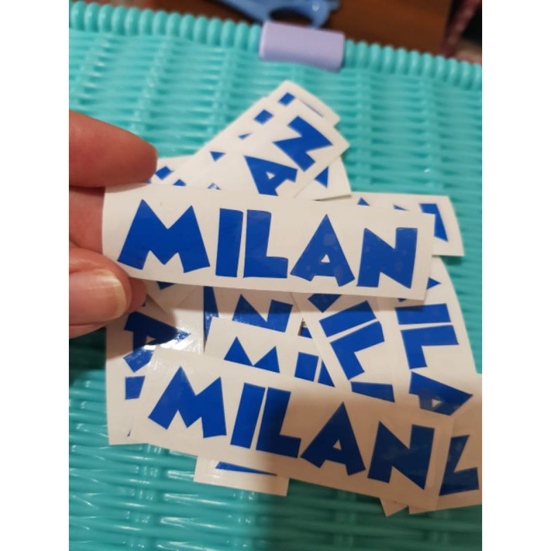 

Tambah Karakter Sticker