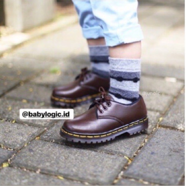 BABYLOGIC - PELOPOR, Kualitas terbaik! Pantofel NATAL Anak Docmart LOW Three holes sepatu formal anak loafers pesta