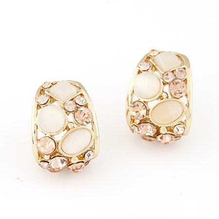 Aksesoris Wanita Import Anting