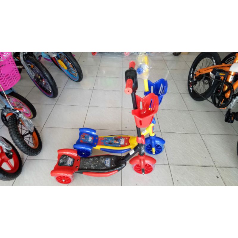 Scooter Anak Roda 3 Merk Family + Musik