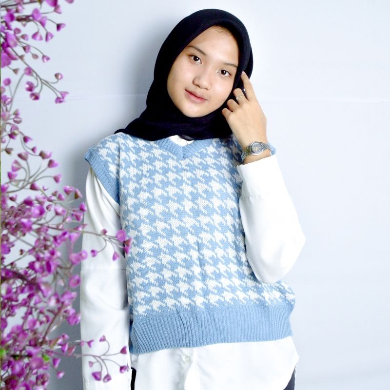 Jennie Vest knit / Houndstooth Vest Knit / Jennie Vest Rajut /  Rompi korea Rompi keren / Korean Vintage Knit-1