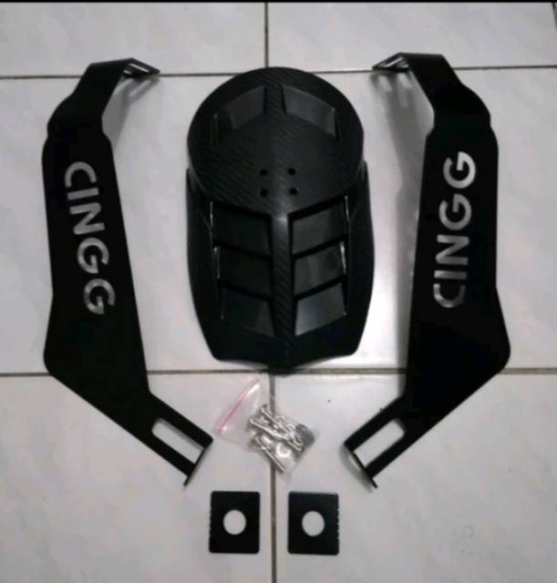 Mudguard Spakbord Kolong Anti Lumpur Vixion Old New R 15 Mega Pro  Xabre  Sonic Fu Dll