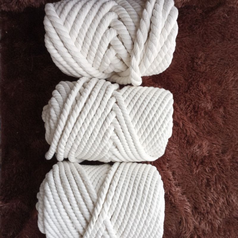

Tali Katun Size 8,10,12 mm panjang 1 meter