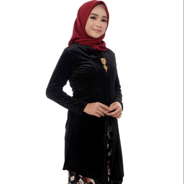 Kebaya bludru panjang.....LDnya L 95,Xl 100,xxl 110,xxxl 115,xxxxl 125