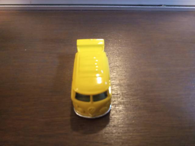 Hot Wheels Kool Kombi Yellow - Loose From Gift Pack