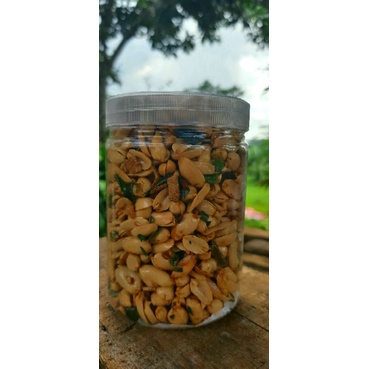 

KACANG BAWANG ORIGINAL ENAK 500 GRAM