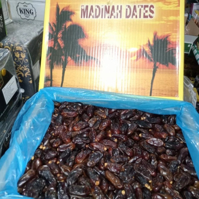 

Kurma Terbaru - Kurma Rabbe/ Kurma Madina 10Kg