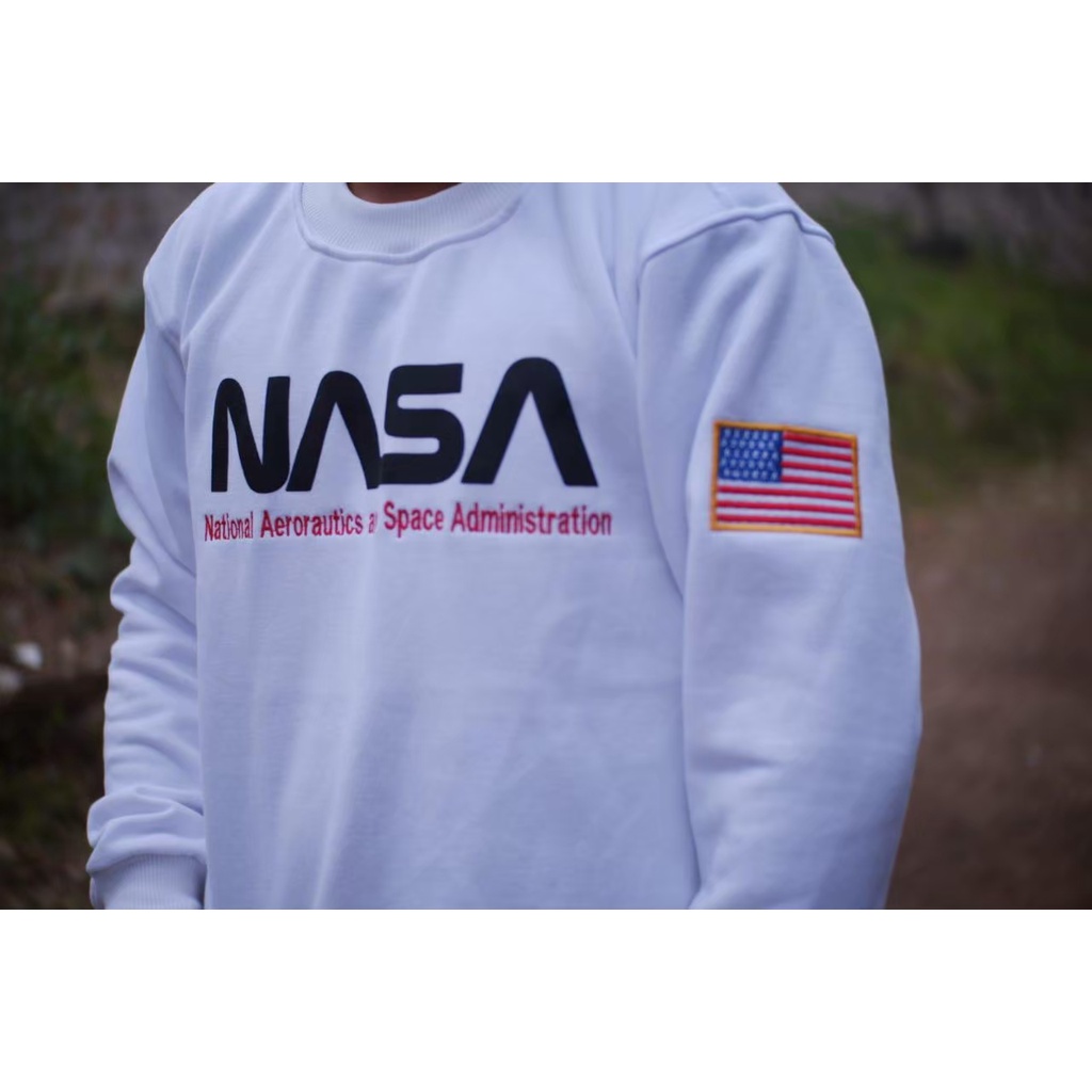 Jaket nasa crewneck premium H&amp;M good quality