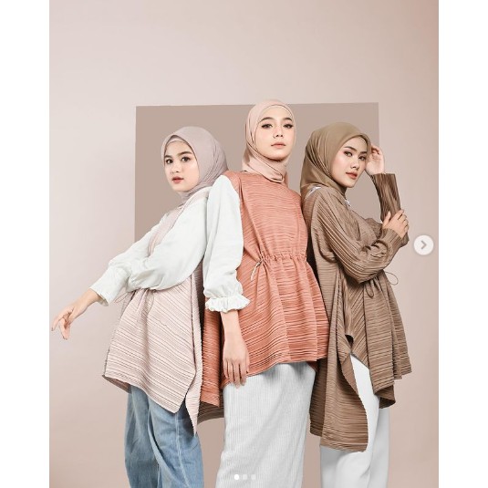 ASHLEY BLOUSE BY LOCAL.ID | ATASAN WANITA