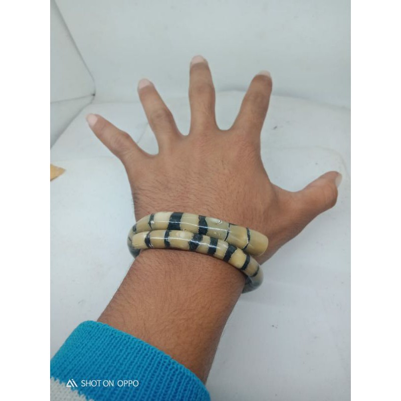 gelang akar bahar gringsing